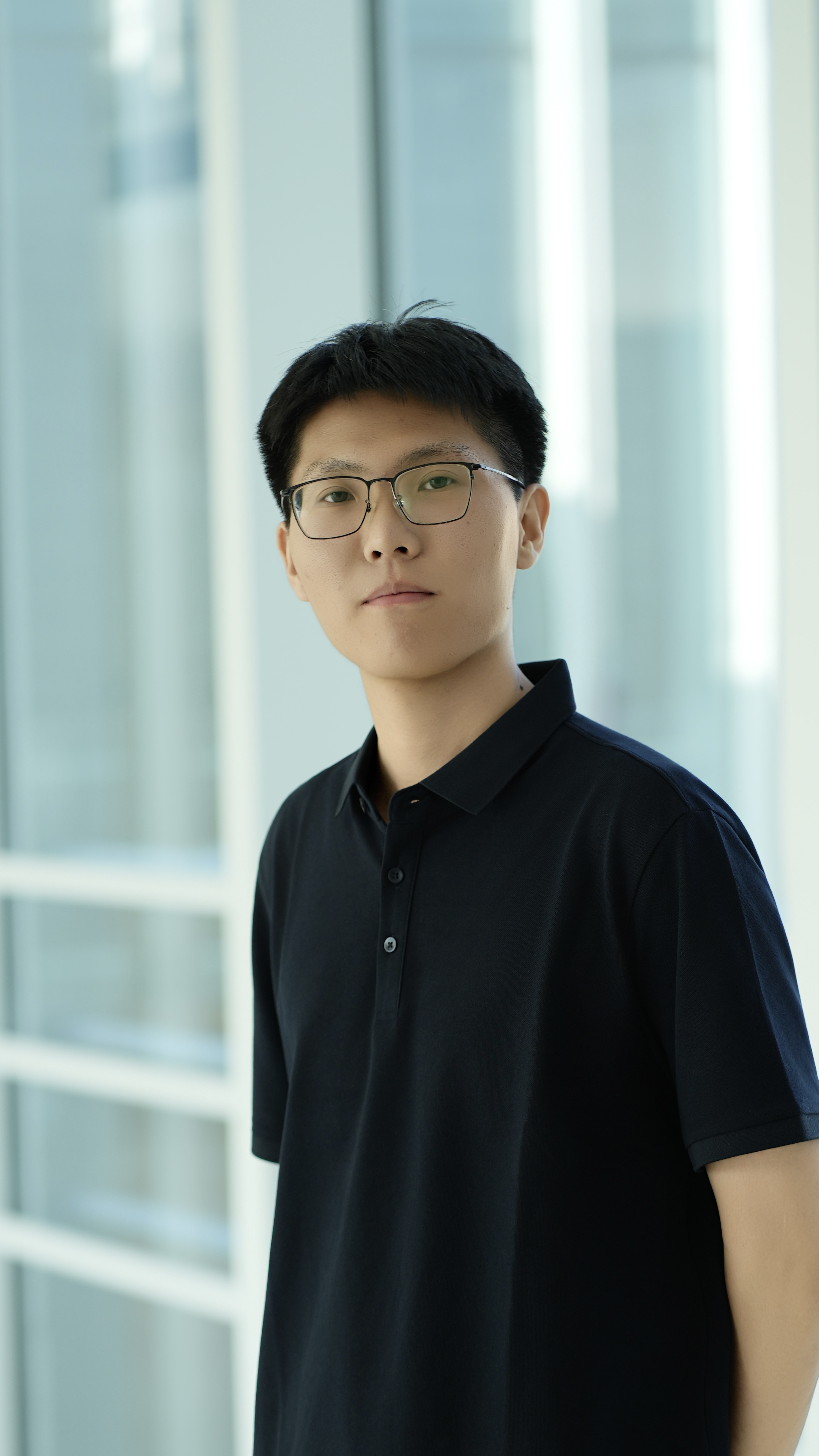 Rongqi Lu