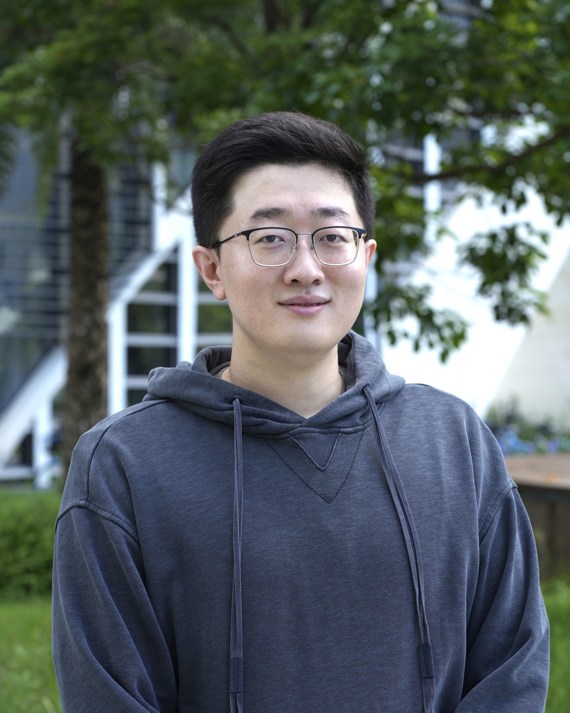 Ziru Zhang